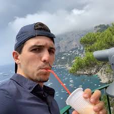 Gianni Catenacci (@gcat17)