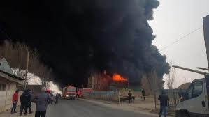 Potrivit autorităţilor există posibiităţi de propagare. Al Doilea Incendiu In Mai PuÅ£in De Un An La Green Weee BuzÄƒu 20 01 2021 Bursa Ro