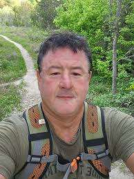 Ok. My birthday tomorrow and I'm pretty much a loner so, I took a walk to  my local used Lego shop 🫣😂 Again...