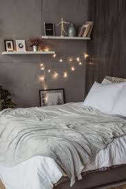 Wir alle haben unsere eigenen vorstellungen davon, wie ein traumschlafzimmer aussehen muss. Schlafzimmer Gestalten Die 6 Besten Ideen Fur Eine Schone Einrichtung Glamour