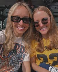 Gabriella Schaffer (@gibbiesmath) • Instagram photos and videos