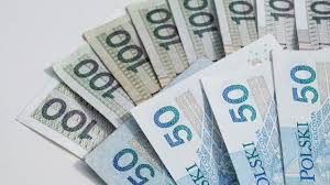 2062 zł na rękę, zakładając, że pracownik będzie pracował na pełen etat i. Placa Minimalna 2021 Brutto I Netto Ile Pracownik Dostanie Na Reke Tyle Wyniesie Najnizsze Wynagrodzenie Na Umowe O Prace I Zlecenie Polska Times