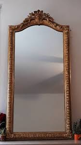 Grand Miroir Ancien Dore A La Feuille D Or Surmonte D Un Fronton Xix Siecle Antique Mirror French Mirror Mirror