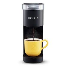 The stainless steel thermal carafe helps to keep hot beverages warm for a longer period of time. Keurig K Duo Plus Coffee Maker With Single Serve K Cup Pod Carafe Brewer Bed Bath And Beyond Canada