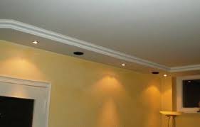 Abgehangte Decke Mit Integrierter Beleuchtung Und Integrierten Lautsprechern Abgehangte Decke Rigips Beleuchtung