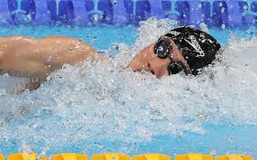 하지만 하루에 3경기 (자유형 200m 결승·자유형 100m 예선·계영 800ｍ 예선)를 뛴 강행군이 관건이었다. Qatmugwhadjg4m