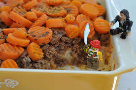 Shipwreck Casserole Could Be Adapted To Be Healthier Main Ingredients Are Ground Beef Potatoes And Recipes Casserole Recipes Main Dish Main Dish Recipes