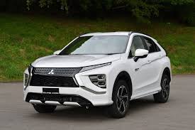 The mitsubishi eclipse cross is a compact crossover suv produced by japanese automaker mitsubishi motors since october 2017. 2021 Mitsubishi Eclipse Cross Phev Japanese Version Free High Resolution Car Images