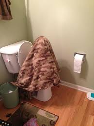 My Friend Is Potty Training Her Kid This Is How She Poops When Shes Cold Haha Funny Funny Pictures Funny