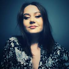 Elena Munteanu 🎤 (@ladyhelenne) • Instagram photos and videos