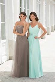 Gebrauchte abendkleider wie neu im outlet in großer auswahl von bekannten designern und marken kaufen. Abendkleider Und Coktailmode Von Amazing Dress