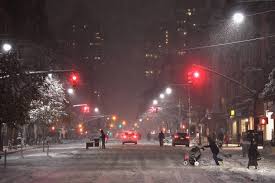 Neve Em Nova York Provoca Caos No Transporte Publico E Trava A Cidade 16 11 2018 Mundo Folha