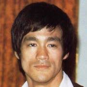 Bruce Lee: Hong Kong and American martial artist and actor (1940