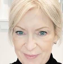 Barbara Angelucci's Instagram, Twitter & Facebook