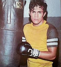 Pipino Cuevas, WBA welterweight champion from México who held the title  from 1976 to 1980.