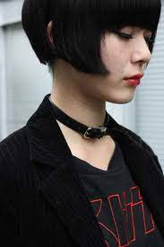 Bob With Bangs Mysterious Gothic Haarschnitt Ideen