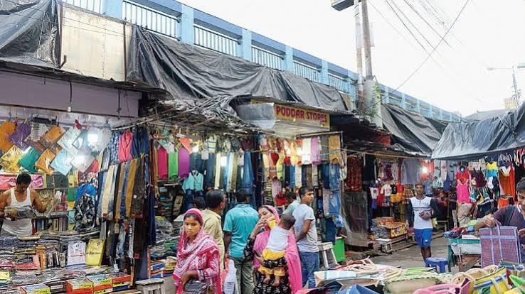কলকাতার একাধিক ফ্লাইওভারের নীচের দোকানীদেরও উচ্ছেদের নোটিশ, উদ্বেগে বৈধ ব্যবসায়ীরাও - Kolkata Municipal Corporation eviction notices Traders beneath the flyover are in a state ...