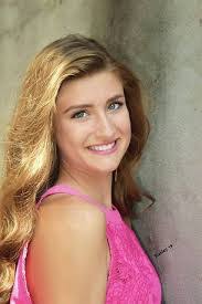 Lucy Bryson's Instagram, Twitter & Facebook