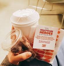 Panda Express Is Offering A Discount To Healthcare Workers For The Rest Of The Year Coffee And Donuts Free Coffee Dunkin
