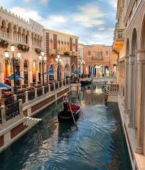 Gondola Rides At The Venetian Is One Of The Very Best Things To Do In Las  Vegas