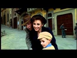 1997, италия, драмы, комедии, военные. Trailer La Vita E Bella Youtube