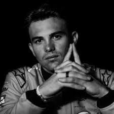 Gerald Echevarria's Instagram, Twitter & Facebook