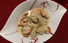 Cassolette De St Jacques Et Crevettes Recette En 2020 Recette Cassolette Cassolette De St Jacques Alimentation