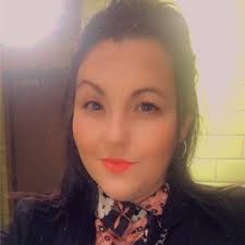 Vicky holloway (@vickyhollaway)