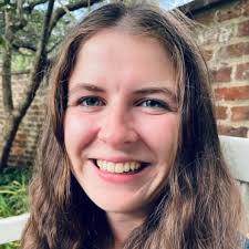 Hank Aaron hits 715th home run, passes Babe Ruth