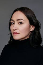 Karla Krause's Instagram, Twitter & Facebook