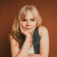 60+ "Sarah Bourque" profiles