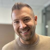 WE WON!!!! Help4addiction has won 'Best drug addiction suppport service  2022'. Well done to the whole team. You are the super heroes and save lives  everyday 🦸‍♂️