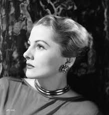 Gloria Hayden's Instagram, Twitter & Facebook