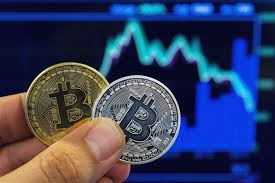 El bitcoin cae por debajo de los 90.000 dólares por BTC por primera vez en  siete meses.