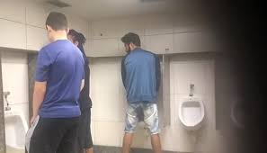 Spying Cruising Urinals - ThisVid.com