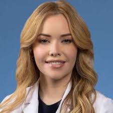 Ellen Corn's Instagram, Twitter & Facebook