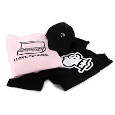 You can choose the amount which you need. Crumbl Cookies Swag Set Giveaway Each Of Our 111 Facebook
