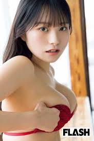 NHK女優・桜井木穂 バスト102cmに育乳成功「NG衣装のVハイレグに挑戦しました！」 | Smart FLASHスマフラ[光文社週刊誌]