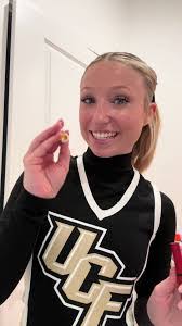 Gabrielle Freeman's Instagram, Twitter & Facebook