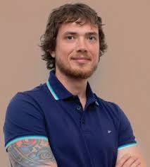 Daniel Behnke's Instagram, Twitter & Facebook