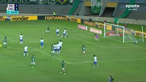 Aos 10 min do 1º tempo - gol de dentro da área de Nicolas do Goiás contra o Cruzeiro