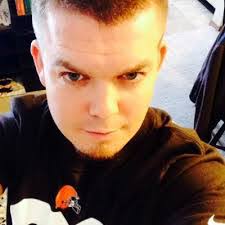 Jonathan Gwynn's Instagram, Twitter & Facebook