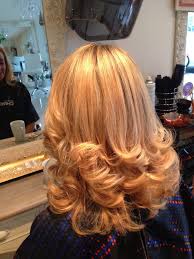 Bouncy Blow Dry Curled Hairstyles For Medium Hair Long Hair Styles Curls For Long Hair