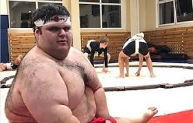 Arya a reușit să slăbească mai mult de 95 de kilograme, potrivit the sun. In Rusia A Murit Cel Mai Gras Copil Din Lume Unica Md