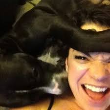 Leah Mccracken's Instagram, Twitter & Facebook