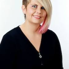 Becky Tharp's Instagram, Twitter & Facebook