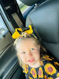 How to put an almost 2-year-old in pageants?