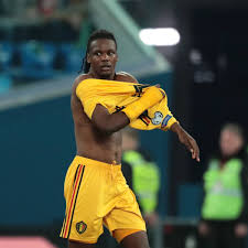 Das neue em trikot 2020/2021 von belgien vorgestellt. Dedryck Boyata Tragt Falsches Trikot Uefa Klagt An