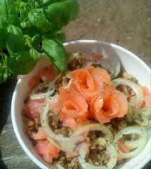 Poke Bowl Lentilles Et Saumon Fume Recette Saumon Fume Saumon Et Risotto Saumon Fume