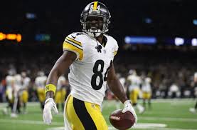 Antonio brown family photos with wife and girlfriend. Will Antonio Brown Produce The Same With The Oakland Raiders